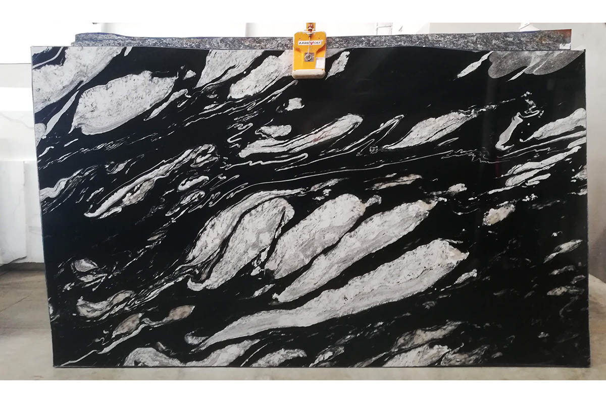 black horse marble plate